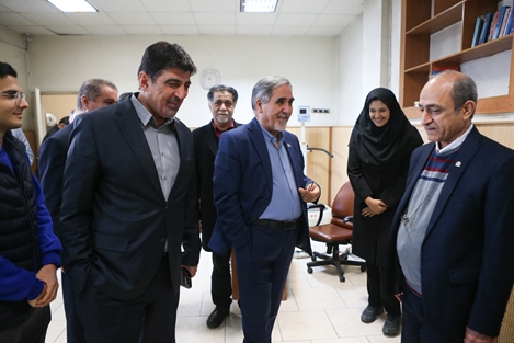 بازدید رییس دانشگاه از دانشکده توانبخشی و افتتاح دو پروژه‌ عمرانی